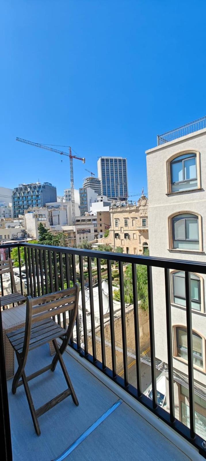 Luxury Garden View At Spinola Bay St Julians Apartment Saint Julian's Exterior photo